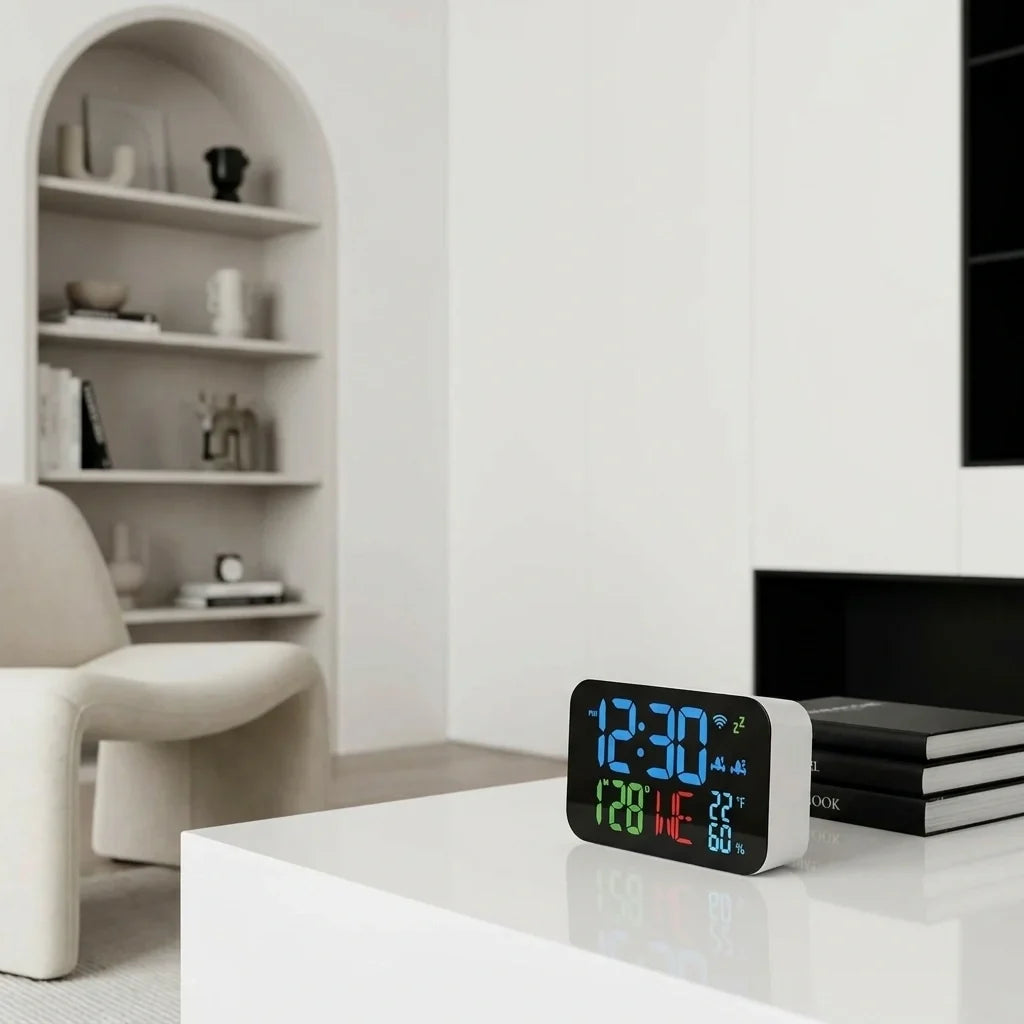 Horloge Numérique Design Moderne avec Écran LED et WiFi