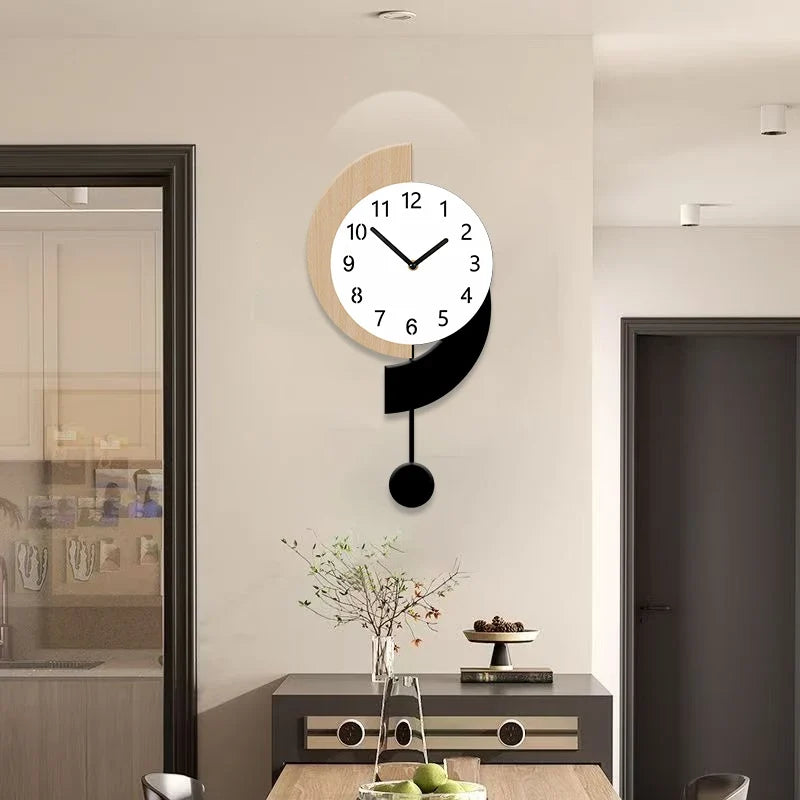 Horloge Murale Silencieuse Design Moderne avec Balancier Original