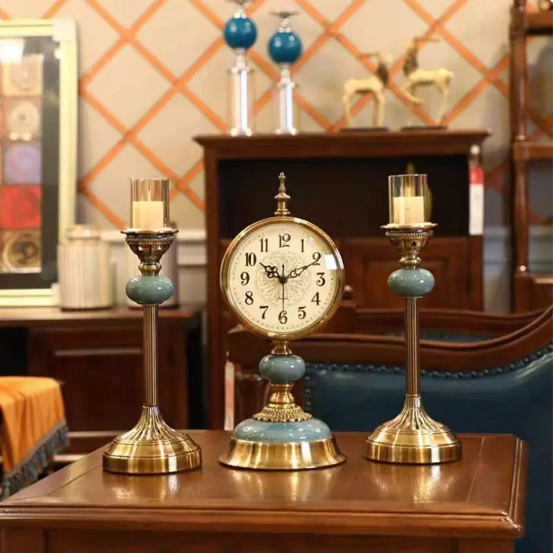 Horloge de Table Design Antique