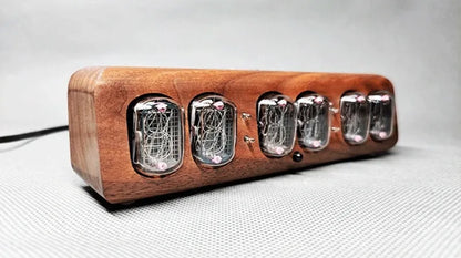 Horloge Nixie Design Rétro