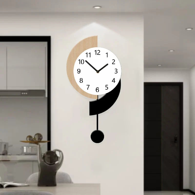 Horloge Murale Silencieuse Design Moderne avec Balancier Original