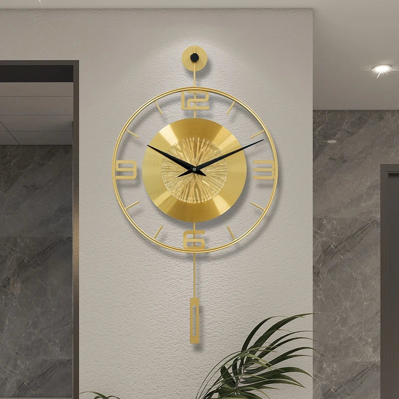 Grande Horloge Murale Dorée