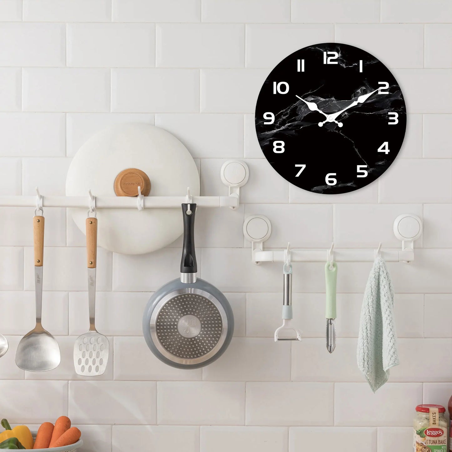 Horloge Murale Marbre Noir Style Épuré