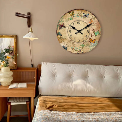 Horloge Murale Rétro en Bois Fleurs et Papillons Colorés