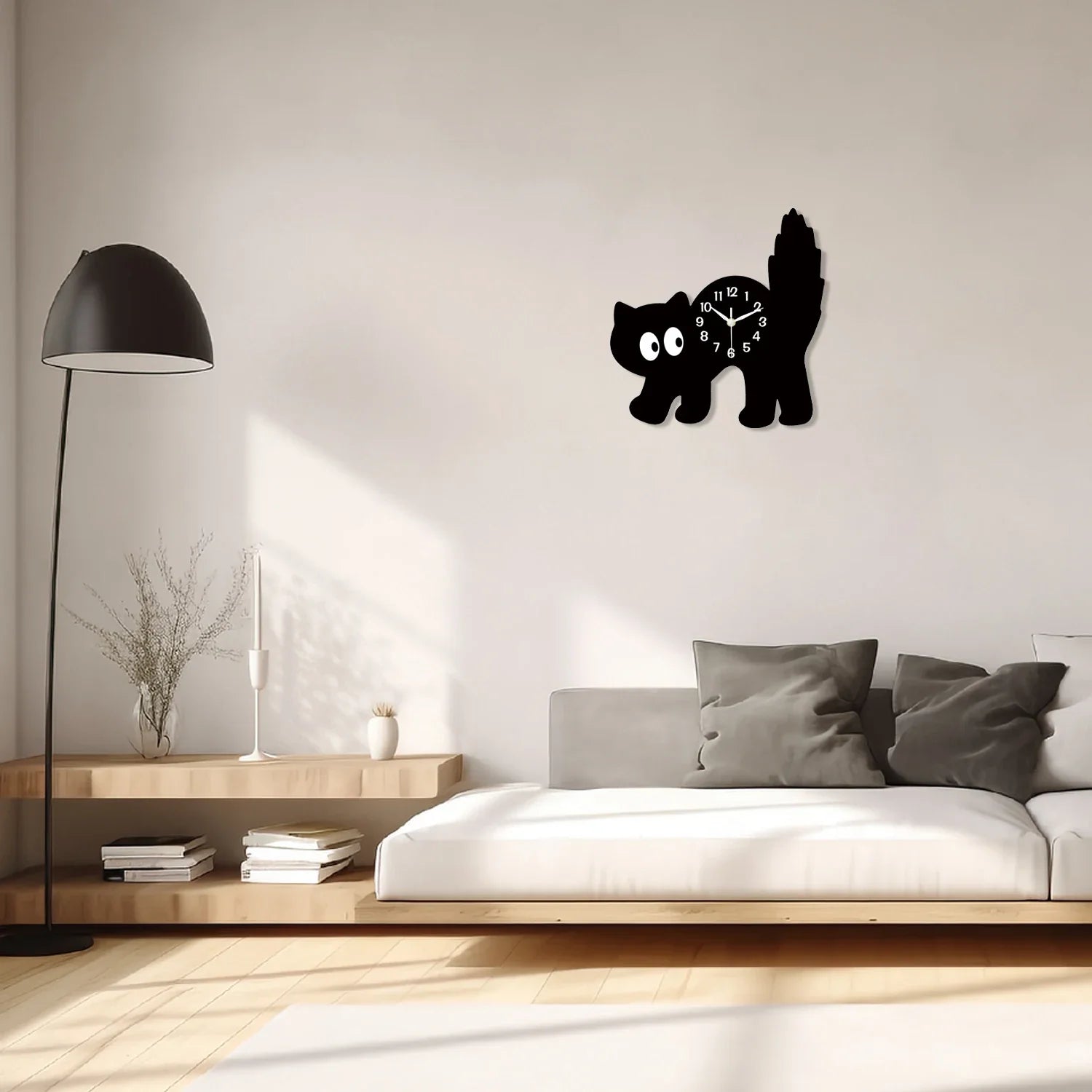 Horloge Chat Noir Curieux de l'Heure