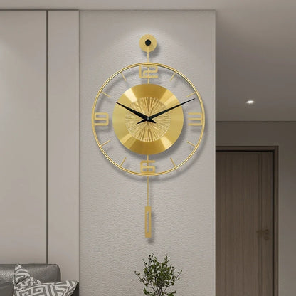 Grande Horloge Murale Dorée