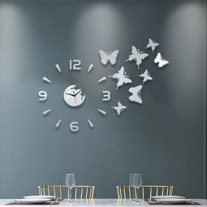 Horloge Murale Design Effet Miroir Papillons