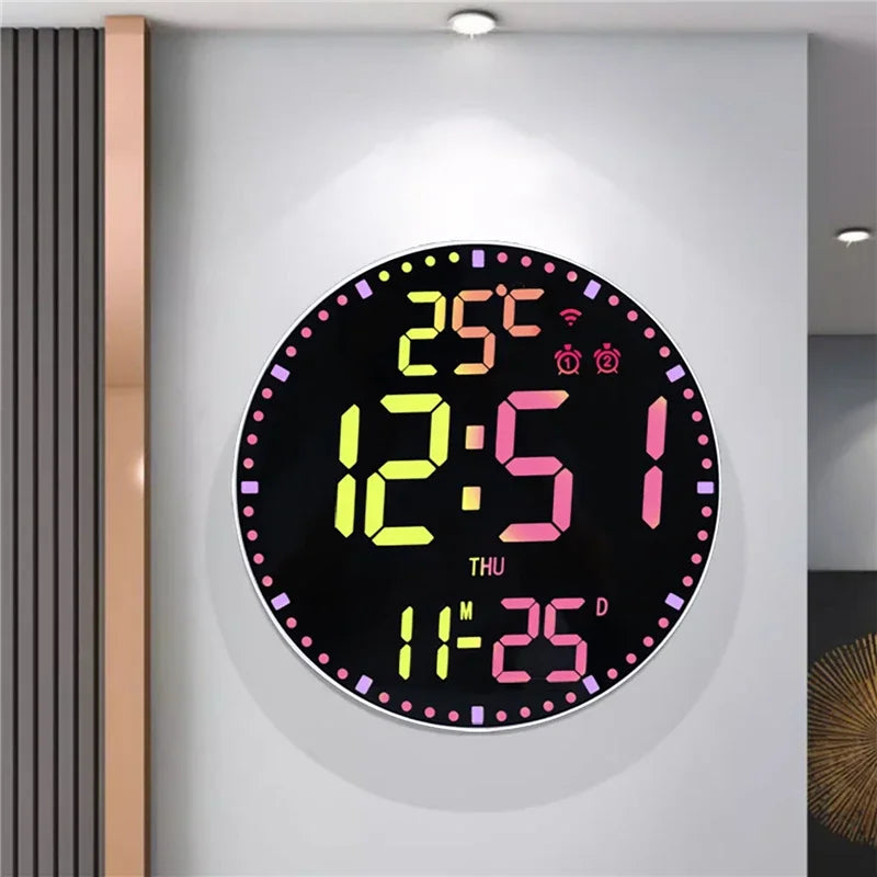 Horloge Murale Digitale LED Colorée avec Double Alarme Moderne