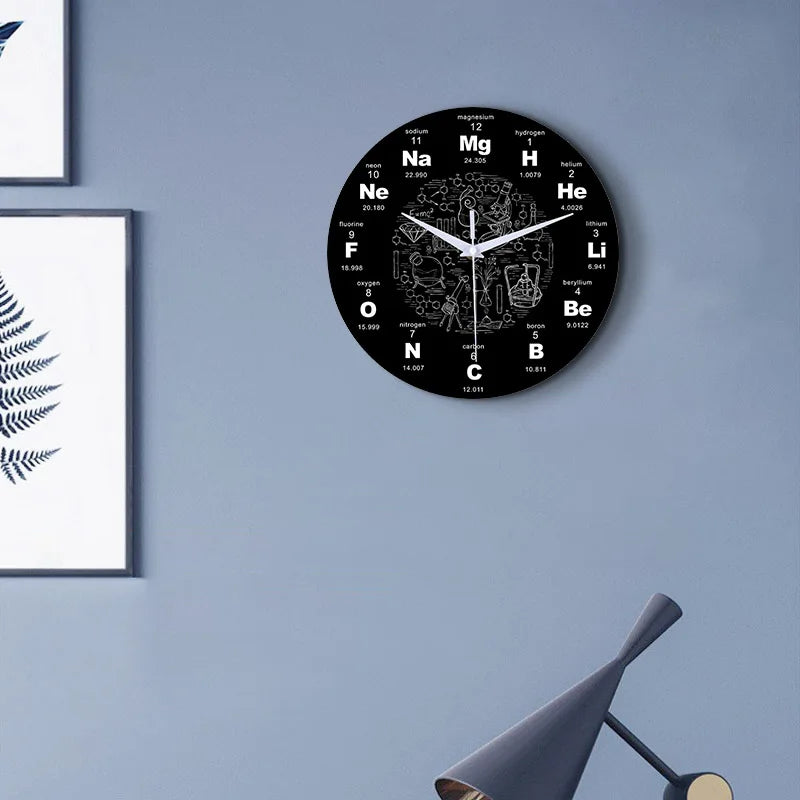 Horloge Murale Silencieuse Design Périodique Élémentaire
