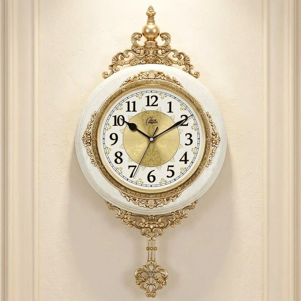 Horloge Rétro Style Européen Ancien